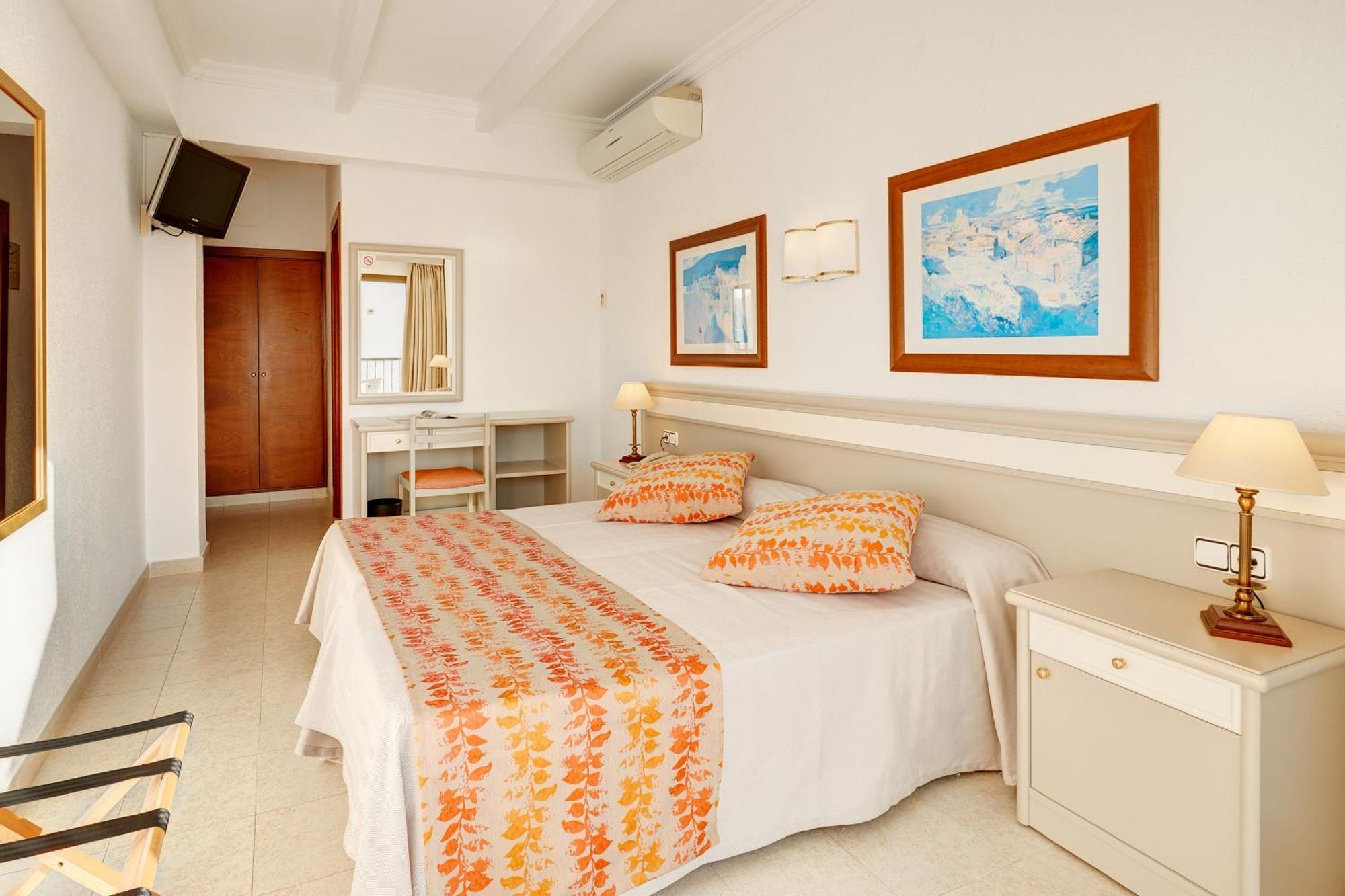 Hotel More Alcudia  Room photo